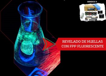 Revelado de Huellas Dactilares con Finger Print Powder Fluorescente