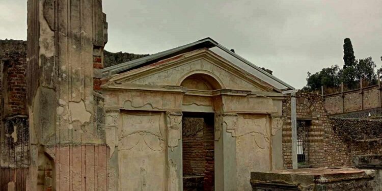 Imagen del «Purgatorium» del Templo de Isis en Pompeya