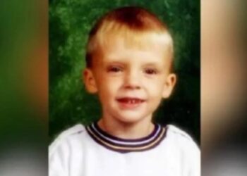 ¡Fue su propia madre! Encuentran los restos de niño desaparecido hace 20 años