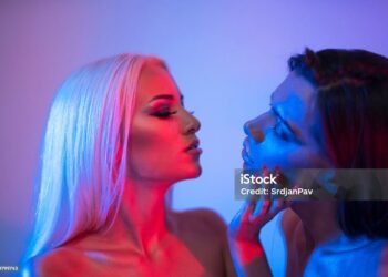 Cross-dressing: son hombres heterosexuales vestidos de mujer
