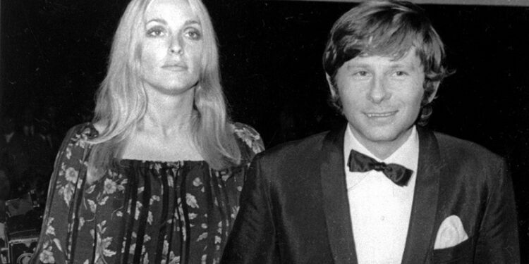 El brutal asesinato de Sharon Tate, mujer de Roman Polanski, en manos de Charles Manson