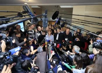 Gisèle Pelicot dice respetar la sentencia y recuerda a todas las «víctimas no reconocidas»