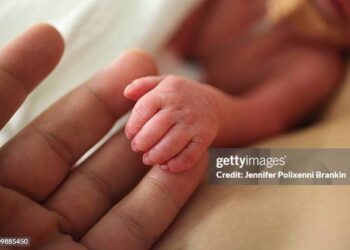 Dos abuelas fueron a la morgue a reconocer el cuerpo de su nieto y lo hallaron respirando