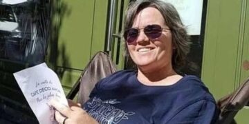 Caroline Grandjean, profesora lesbiana, se suicidó tras meses de acoso