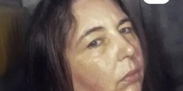 Una mujer invitó a cenar a la familia de su pareja y los envenenó a todos