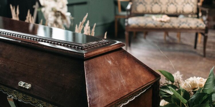 Olivia trabajó en la morgue desde los 23 hasta los 33 años. Lo había visto todo.