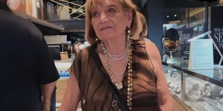 Tiene 101 años y sigue trabajando: «Si paro, me apago»