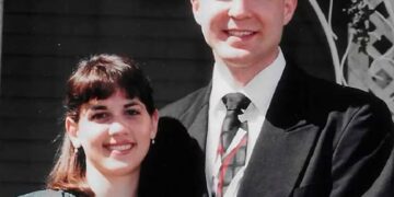 Descubrió que su esposo tenía secuestrados a dos ancianos en el sótano