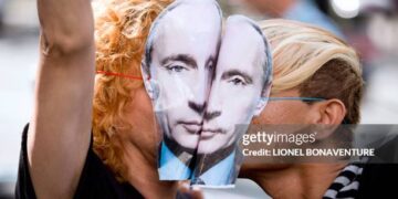 Vladimir Putin reafirma su postura sobre el matrimonio en Rusia