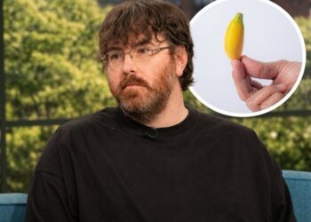 Michael Phillips tiene el pene más pequeño de mundo: mide 0,38 pulgadas