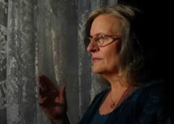Judith Mawson: «Nos casamos y fuimos felices pero, a la noche, èl salìa a matar mujeres»