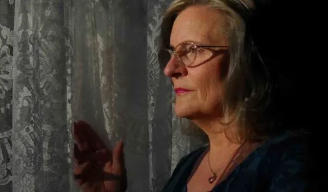 Judith Mawson: «Nos casamos y fuimos felices pero, a la noche, èl salìa a matar mujeres»