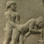 La placa de terracota de la antigua Babilonia que devela connotaciòn sexual